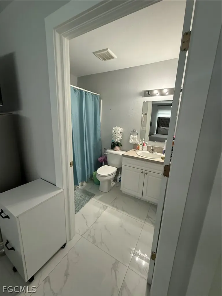 110 SW 21st Place Cape Coral FL 33991