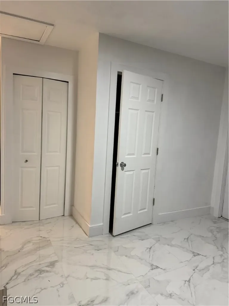 110 SW 21st Place Cape Coral FL 33991