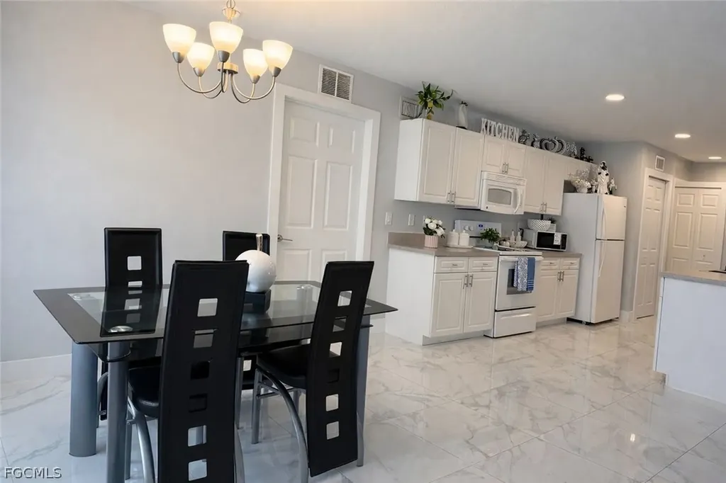110 SW 21st Place Cape Coral FL 33991