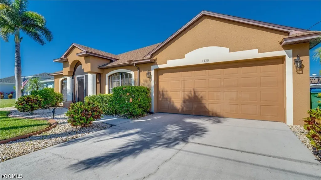 3330 SW 26th Avenue Cape Coral FL 33914