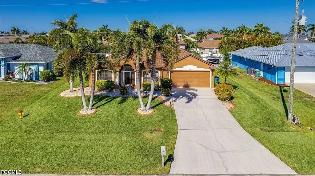 3330 SW 26th Avenue Cape Coral FL 33914