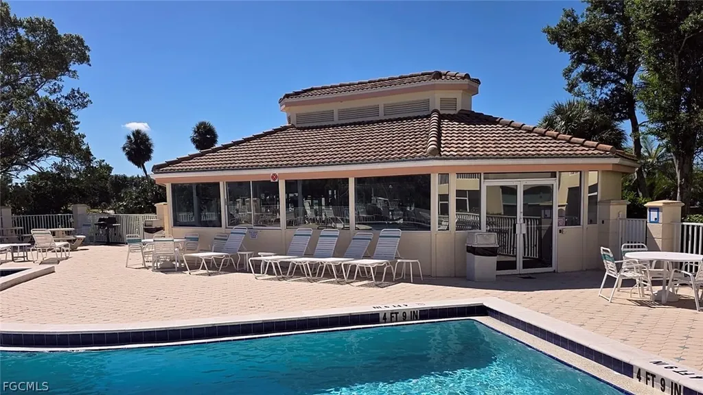 4009 Palm Tree Boulevard Cape Coral FL 33904