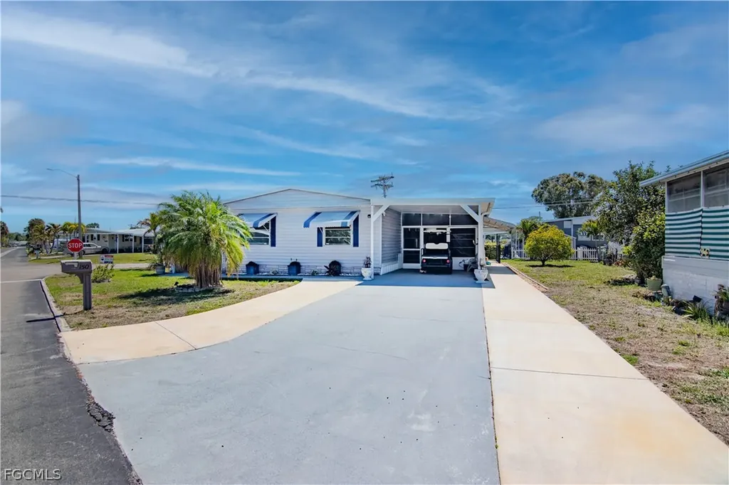 150 Overland Trail North Fort Myers FL 33917