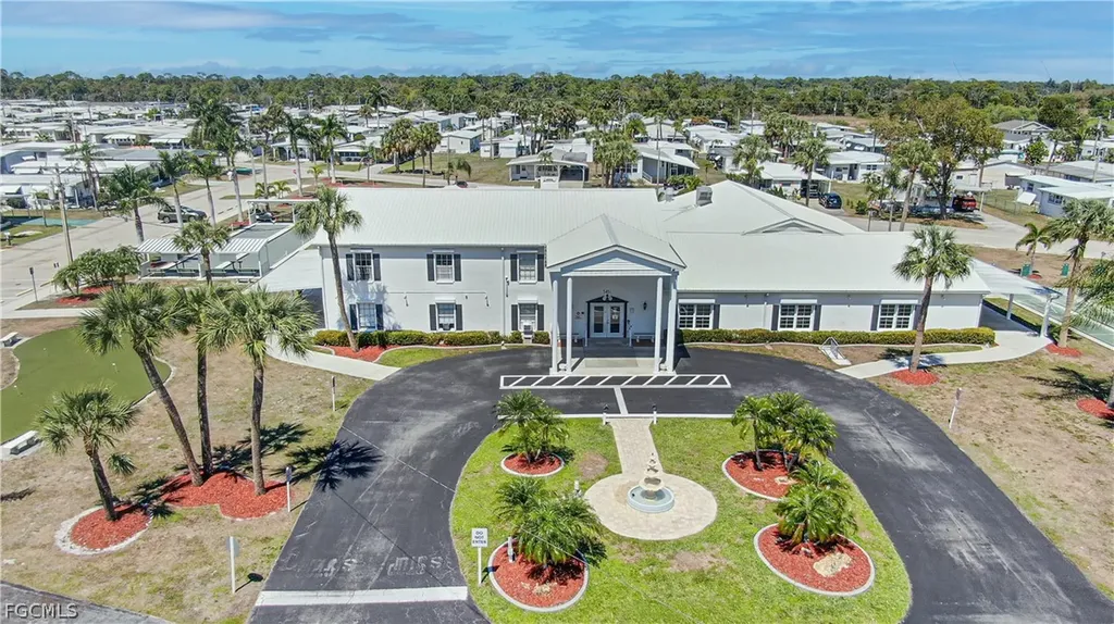 150 Overland Trail North Fort Myers FL 33917