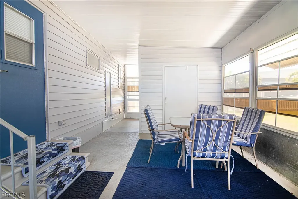 150 Overland Trail North Fort Myers FL 33917