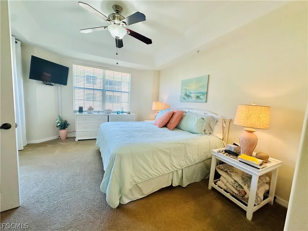 1133 Van Loon Commons Circle Cape Coral FL 33909