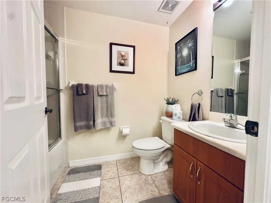 1133 Van Loon Commons Circle Cape Coral FL 33909