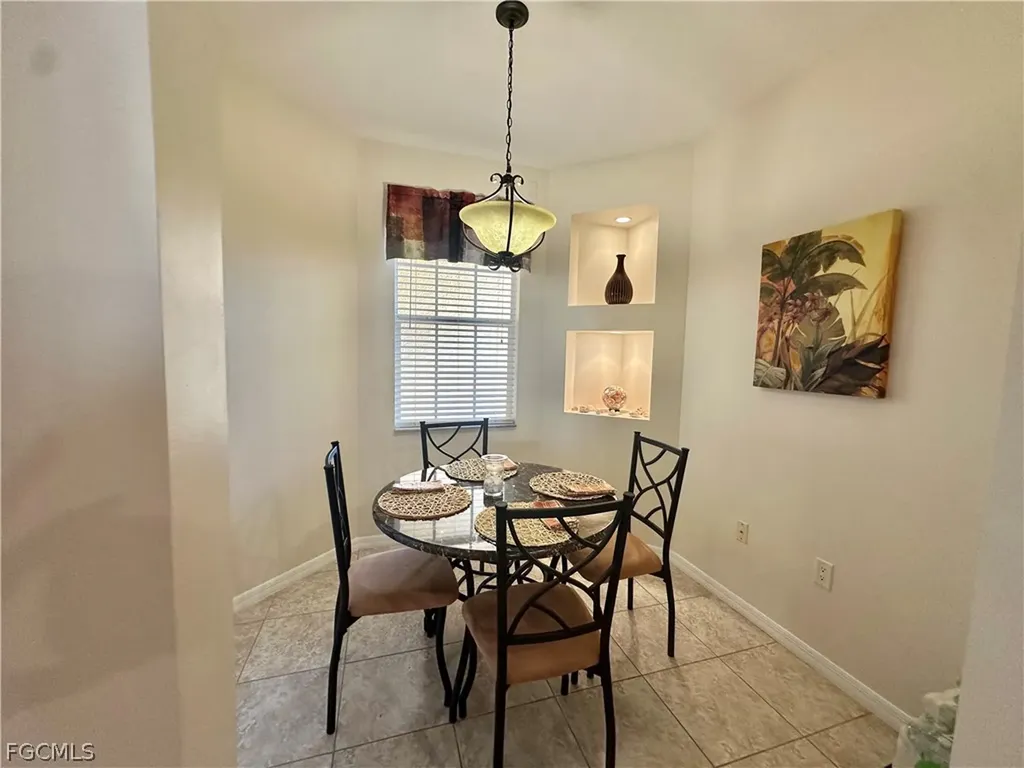 1133 Van Loon Commons Circle Cape Coral FL 33909