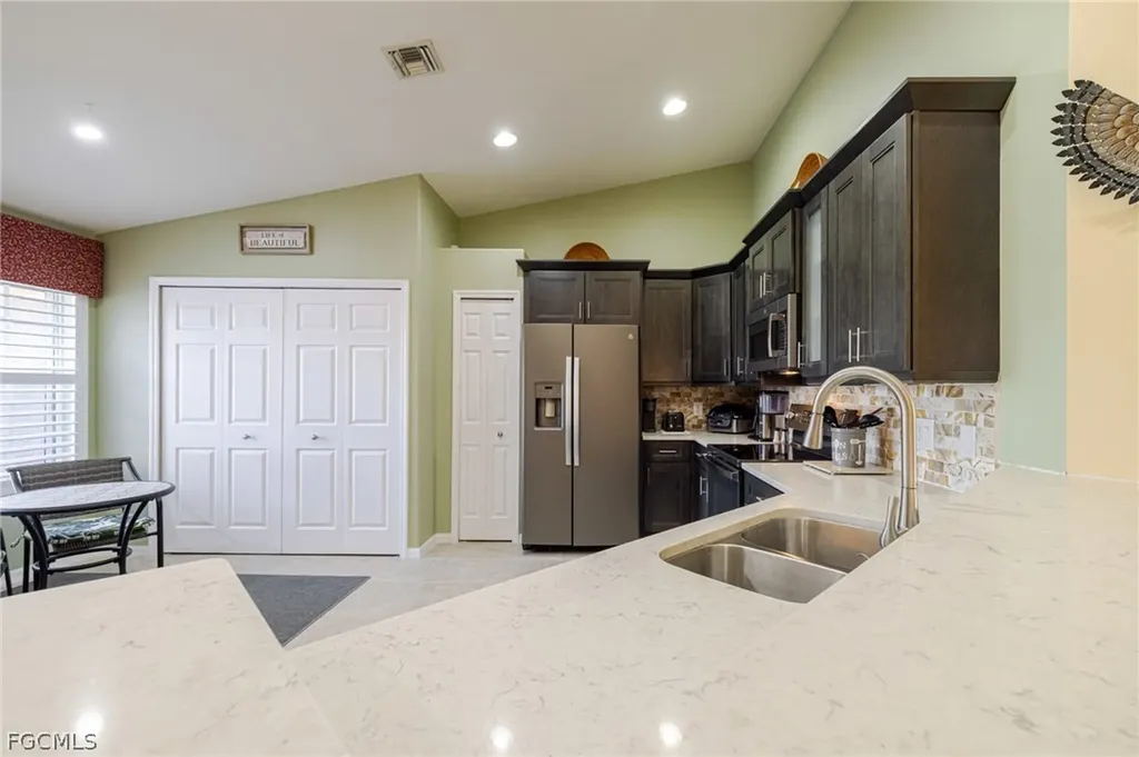 10125 Colonial Country Club Boulevard Fort Myers FL 33913