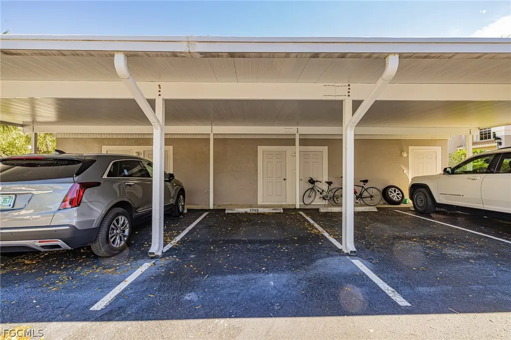 10125 Colonial Country Club Boulevard Fort Myers FL 33913