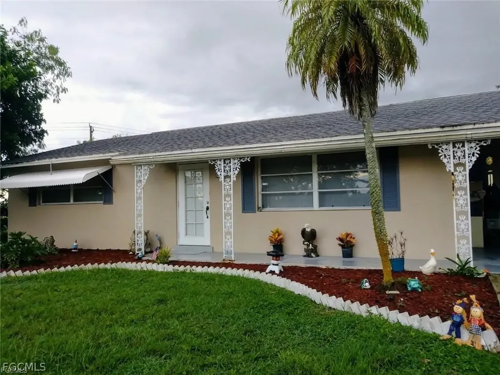 312 Grovewood Avenue S Lehigh Acres FL 33936