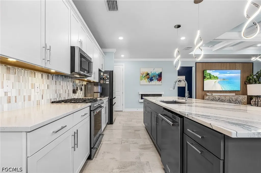 7100 Del Webb Oak Creek Boulevard N North Fort Myers FL 33917