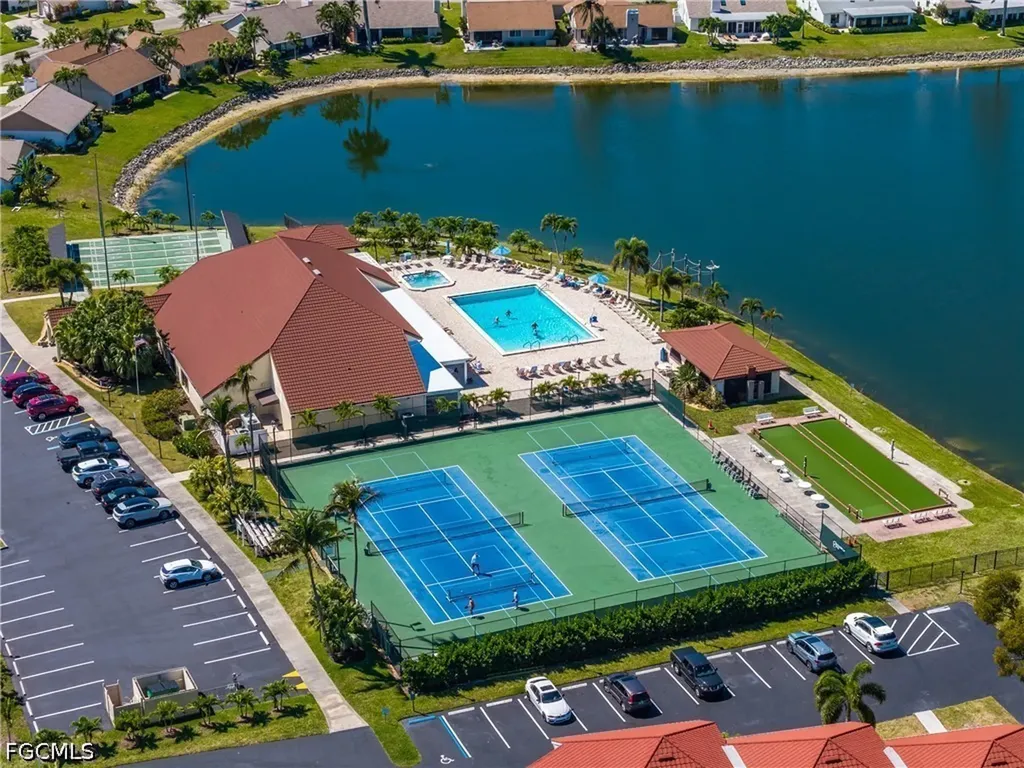 11500 Caravel Circle Fort Myers FL 33908