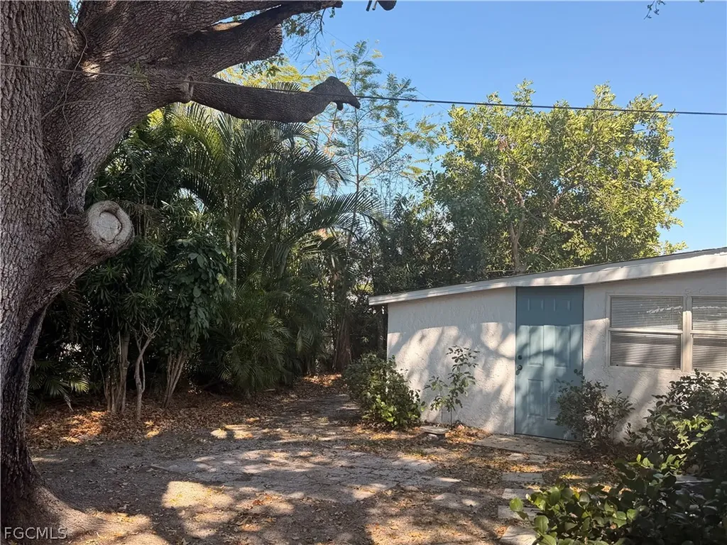 1659 Ricardo Avenue Fort Myers FL 33901