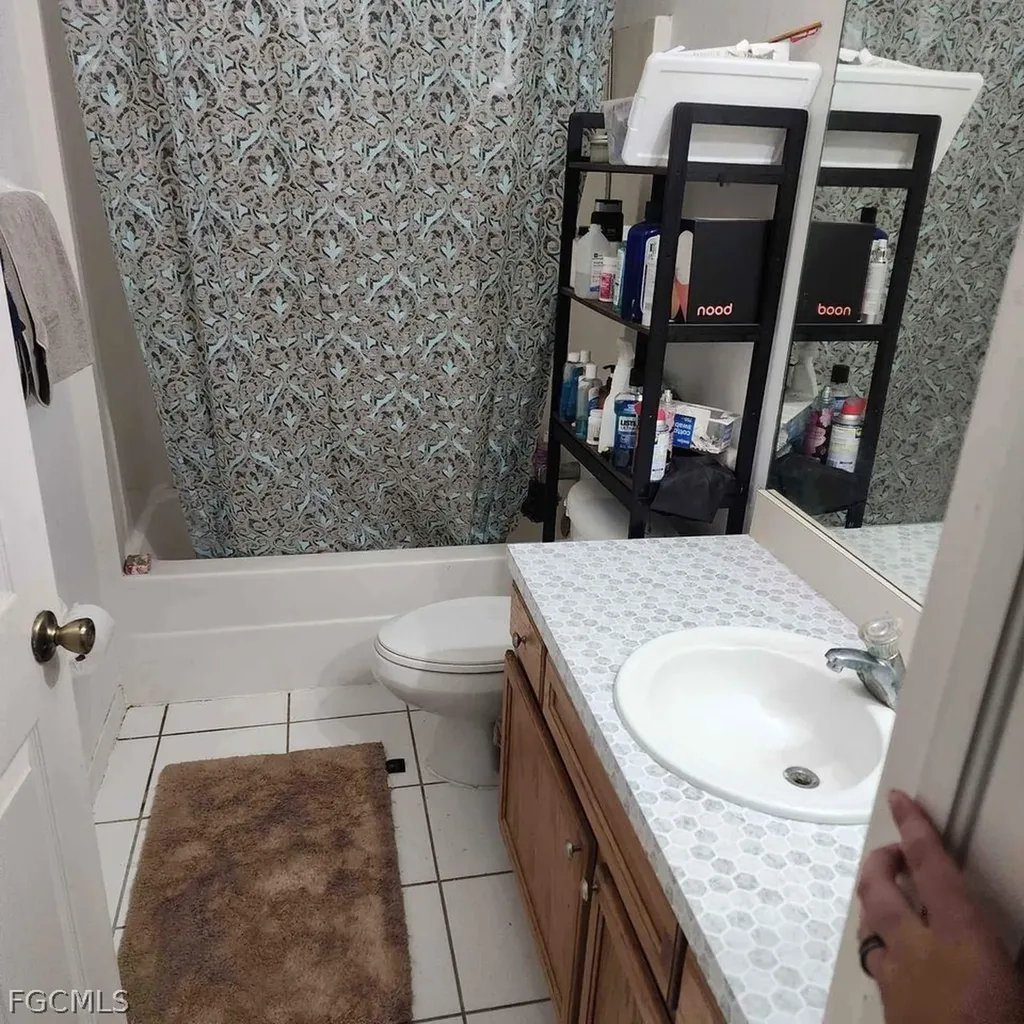 2608/2610 Haviland Avenue S Lehigh Acres FL 33973