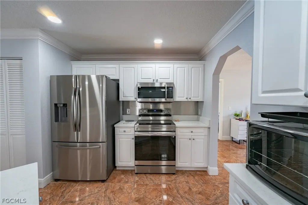 1063 Mayford Lake Road Moore Haven FL 33471