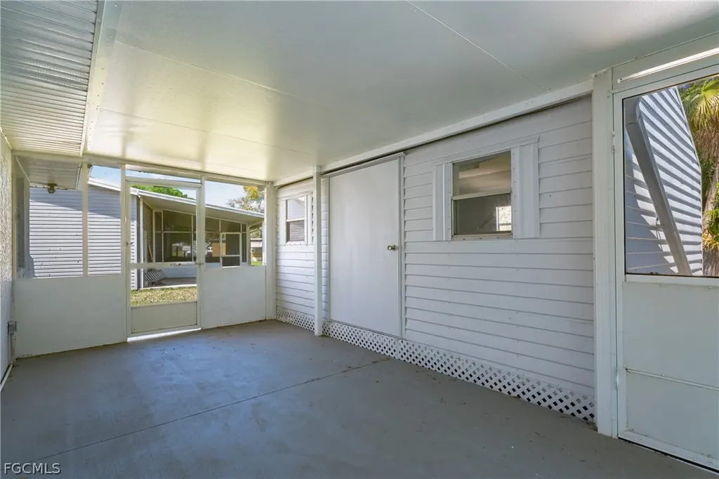 1063 Mayford Lake Road Moore Haven FL 33471
