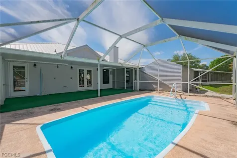 1063 Mayford Lake Road Moore Haven FL 33471