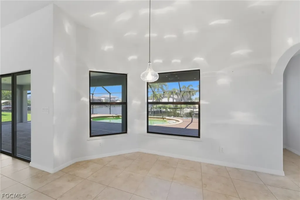 2329 SW 32nd Street Cape Coral FL 33914