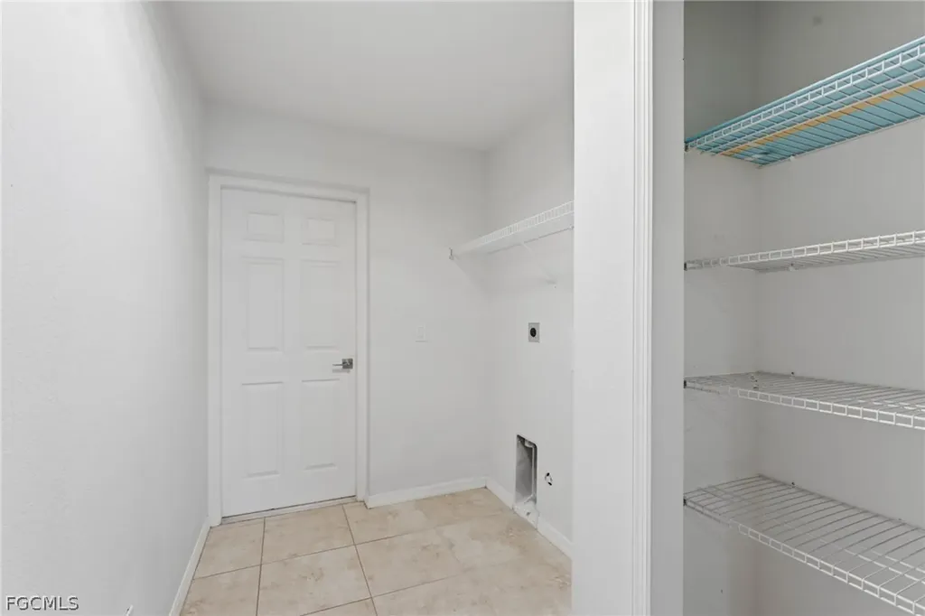 2329 SW 32nd Street Cape Coral FL 33914