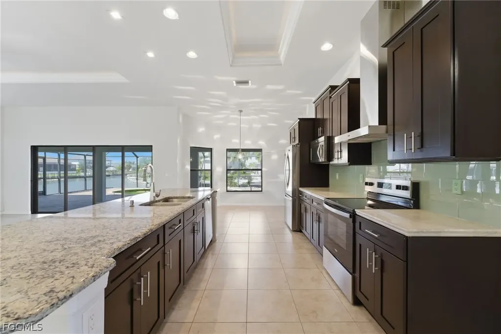 2329 SW 32nd Street Cape Coral FL 33914