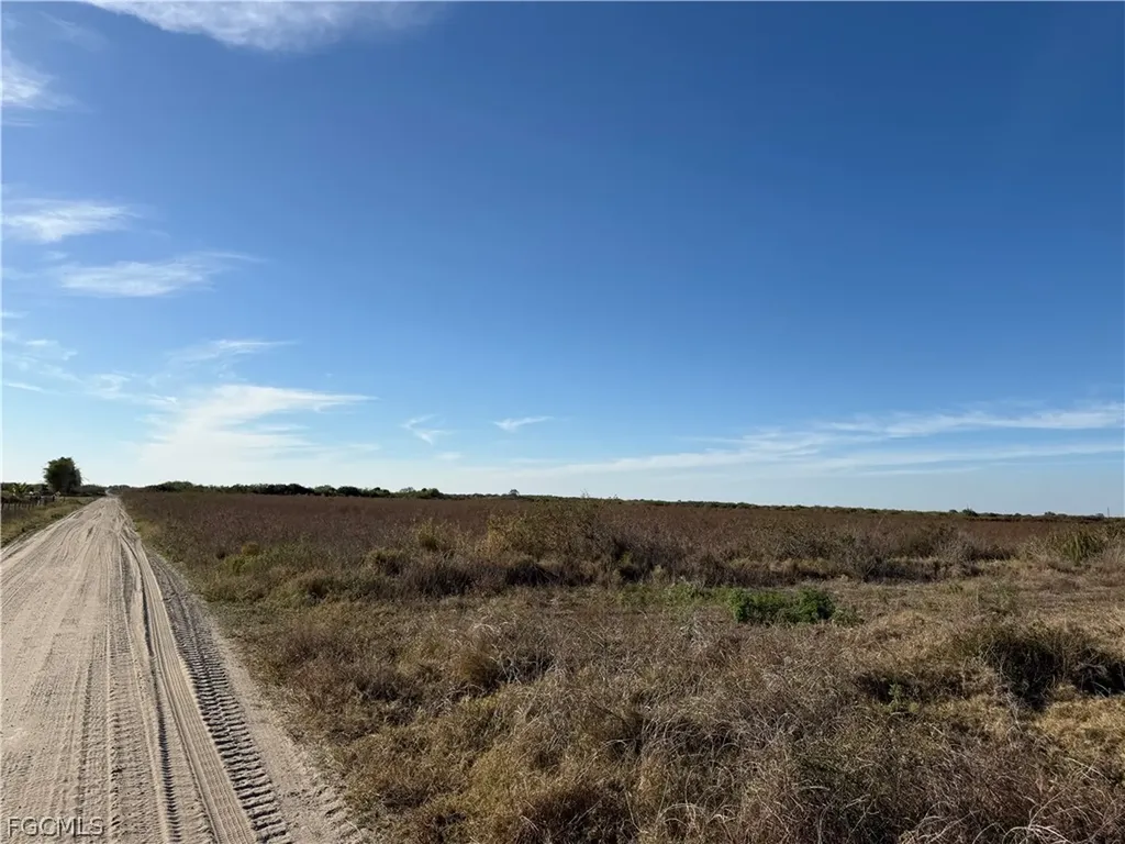 5500 1st Road Labelle FL 33935