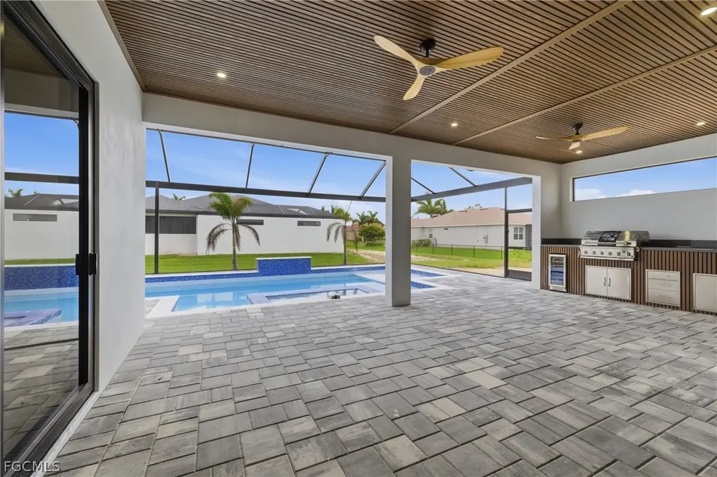 1730 SW 38th Lane Cape Coral FL 33914