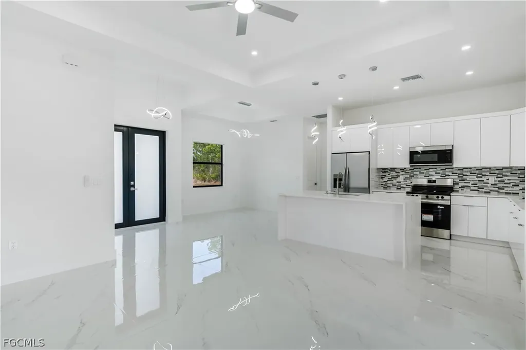 606 Johns Avenue Lehigh Acres FL 33972