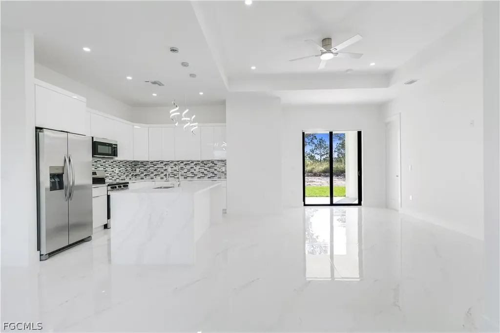 606 Johns Avenue Lehigh Acres FL 33972