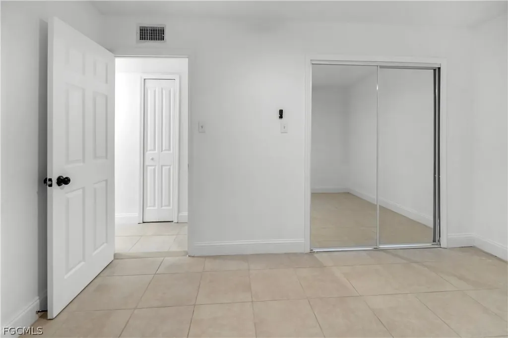 48 Victoria Drive North Fort Myers FL 33917