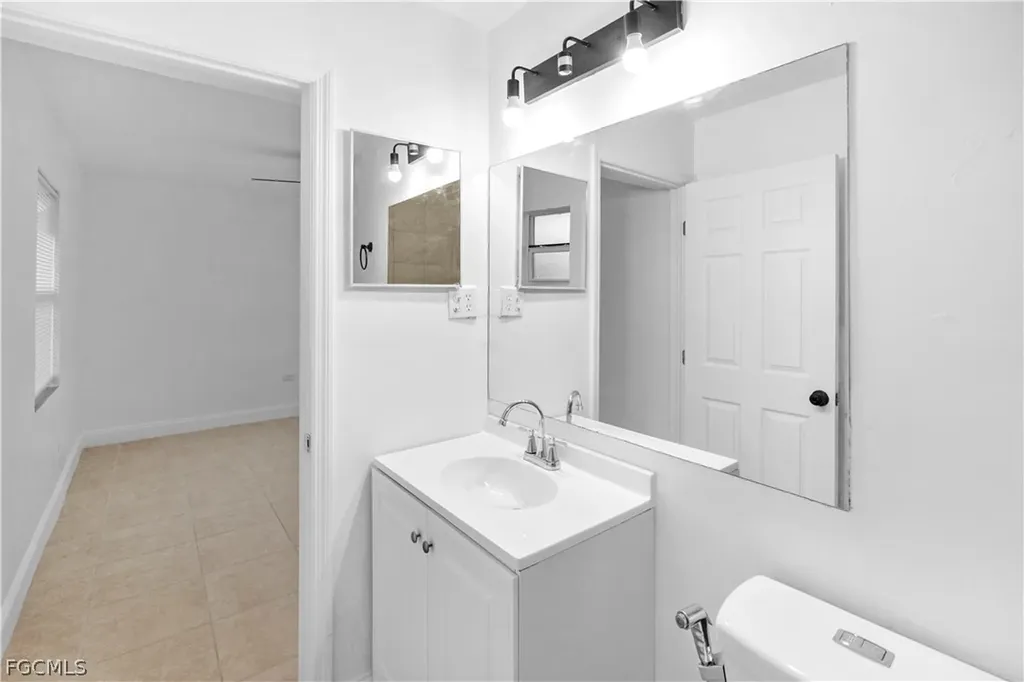 48 Victoria Drive North Fort Myers FL 33917