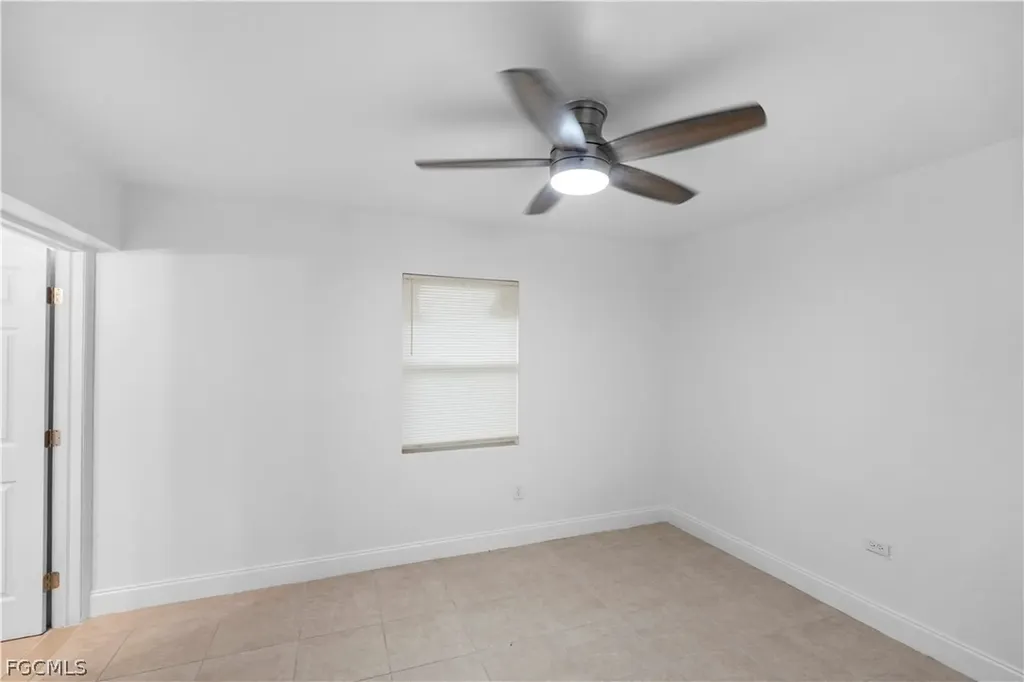 48 Victoria Drive North Fort Myers FL 33917