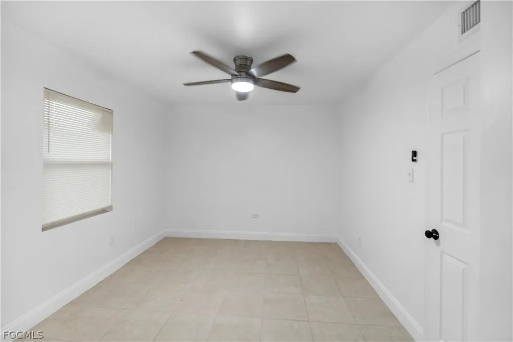 48 Victoria Drive North Fort Myers FL 33917