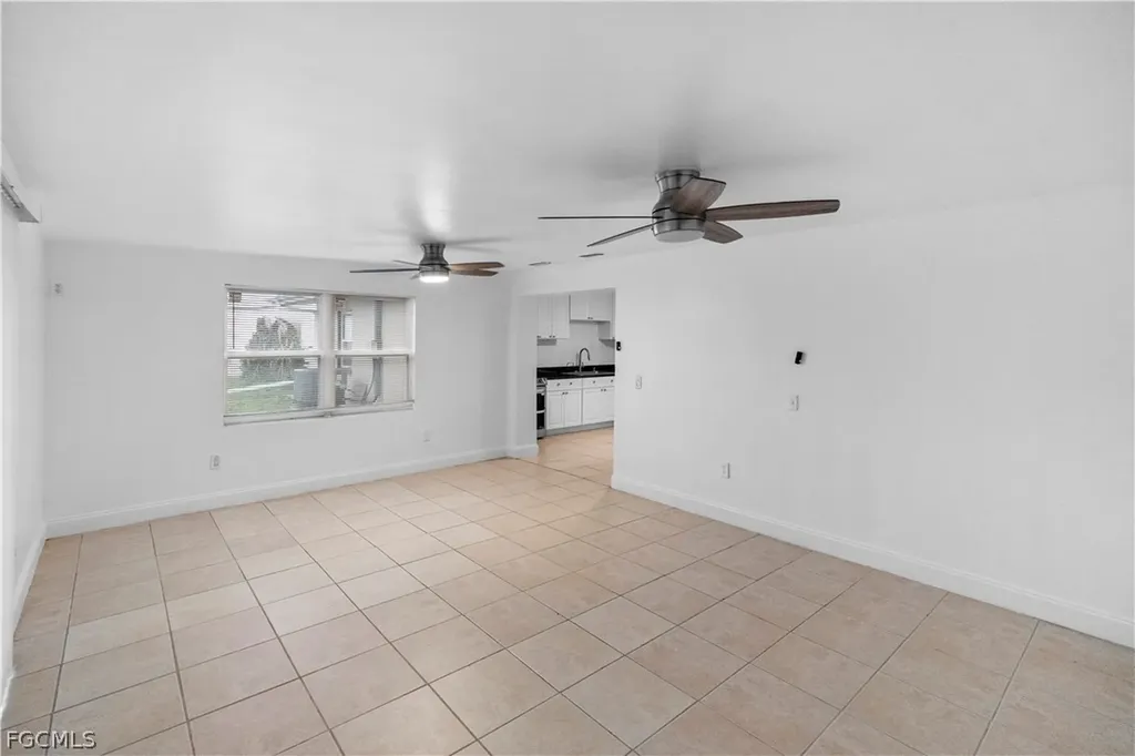 48 Victoria Drive North Fort Myers FL 33917
