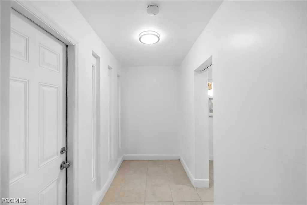 48 Victoria Drive North Fort Myers FL 33917
