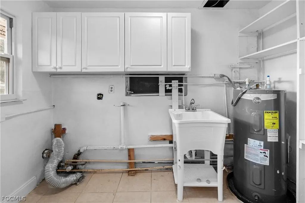 48 Victoria Drive North Fort Myers FL 33917
