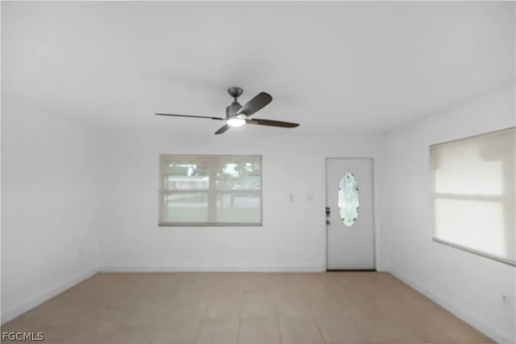 48 Victoria Drive North Fort Myers FL 33917