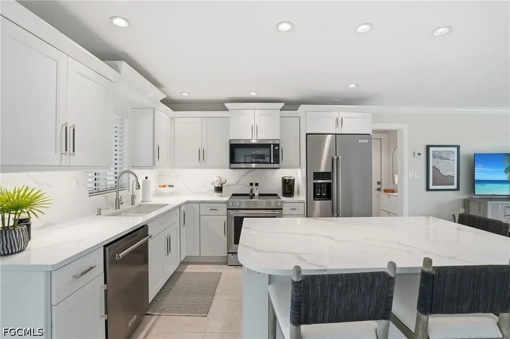 20 Bayview Boulevard Fort Myers Beach FL 33931