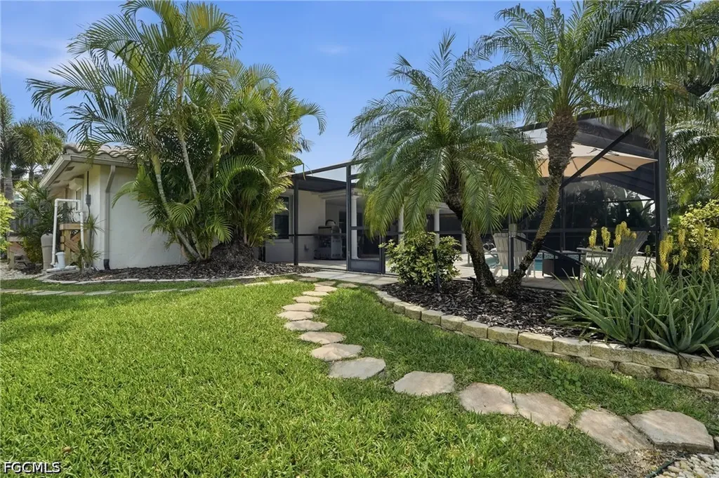 20 Bayview Boulevard Fort Myers Beach FL 33931