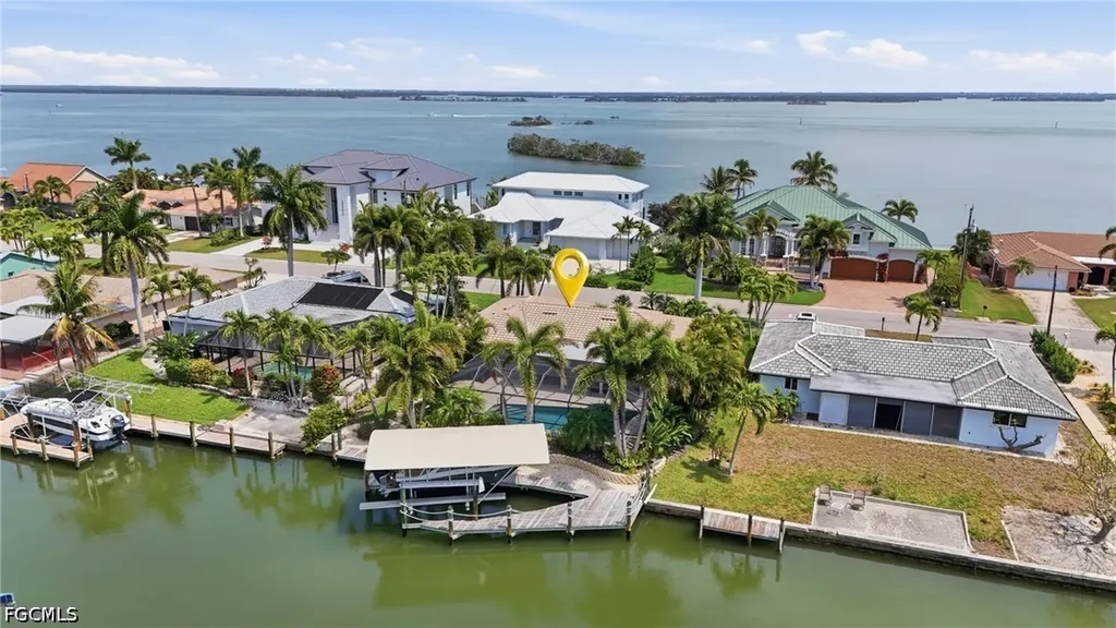 20 Bayview Boulevard Fort Myers Beach FL 33931