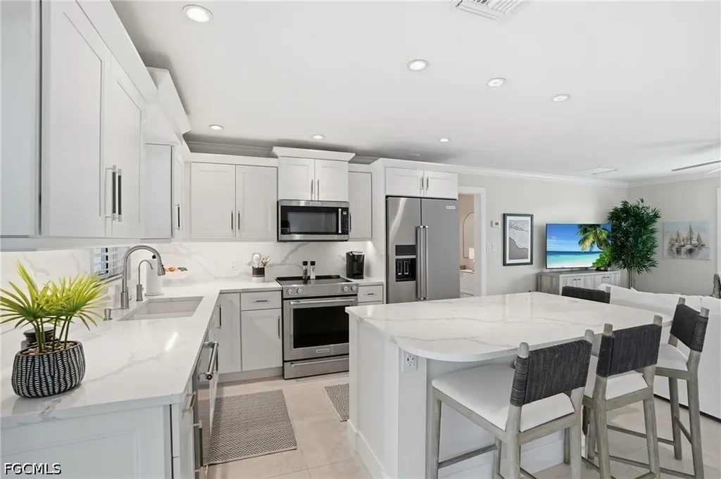 20 Bayview Boulevard Fort Myers Beach FL 33931