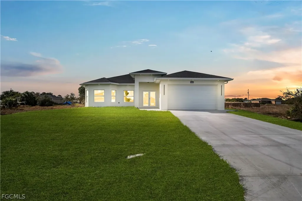 2909 63rd Street W Lehigh Acres FL 33971