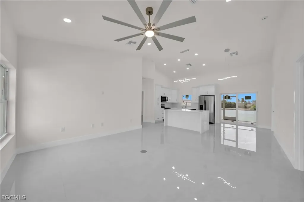 2909 63rd Street W Lehigh Acres FL 33971