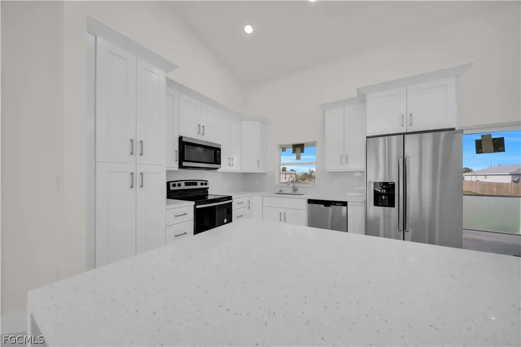 2909 63rd Street W Lehigh Acres FL 33971