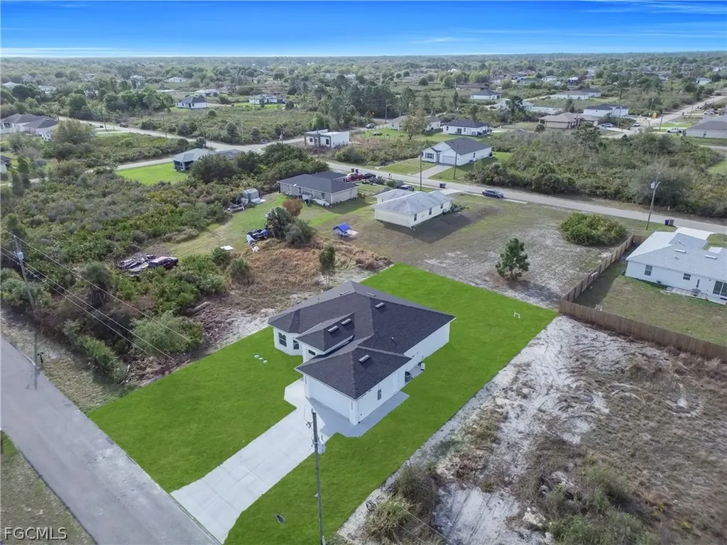 2909 63rd Street W Lehigh Acres FL 33971