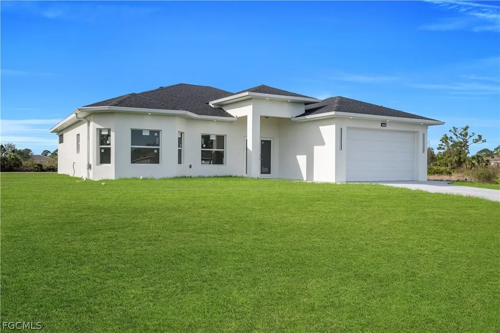 2909 63rd Street W Lehigh Acres FL 33971