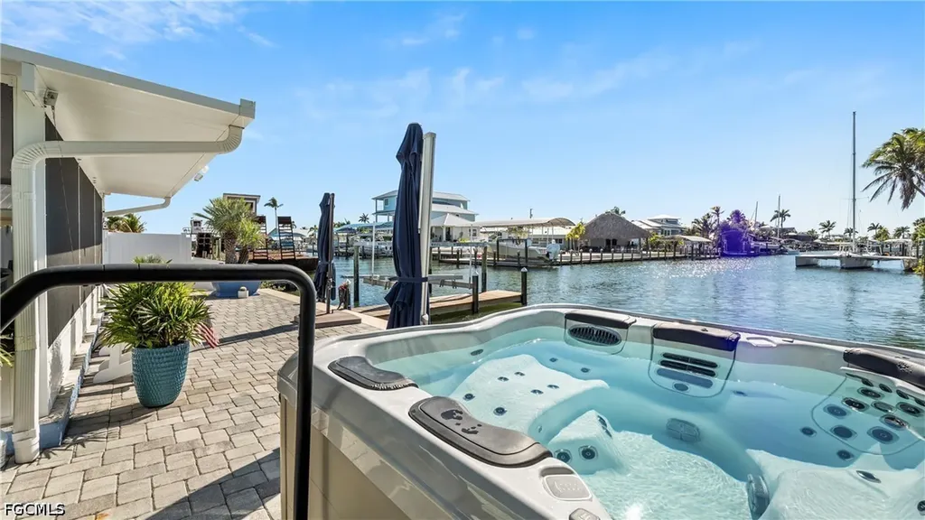 2181 Oleander Street St. James City FL 33956