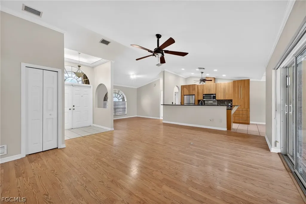 6890 Circle Drive Fort Myers FL 33905