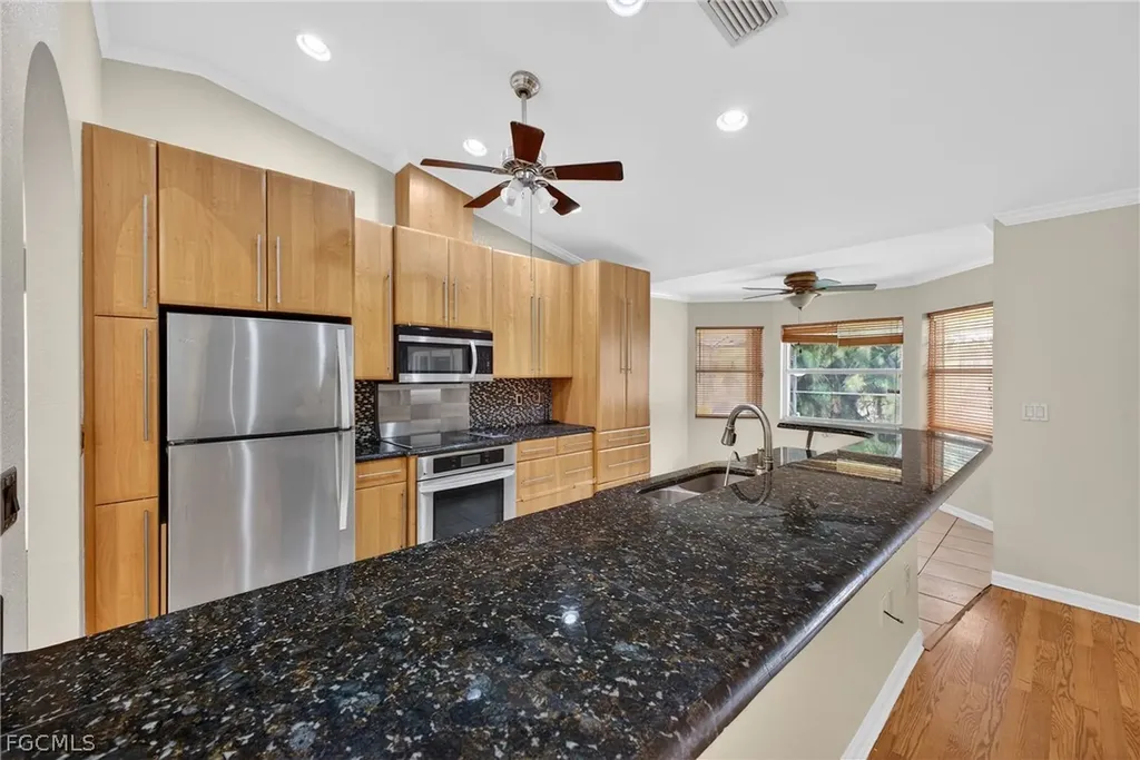 6890 Circle Drive Fort Myers FL 33905