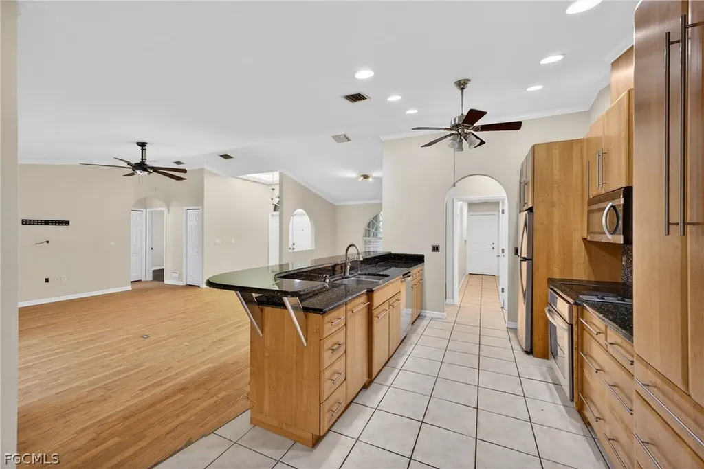 6890 Circle Drive Fort Myers FL 33905